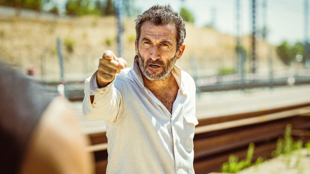 Wrong Side Of The Tracks Franky Martin Watch Wrong Side of the Tracks | Netflix Official Site